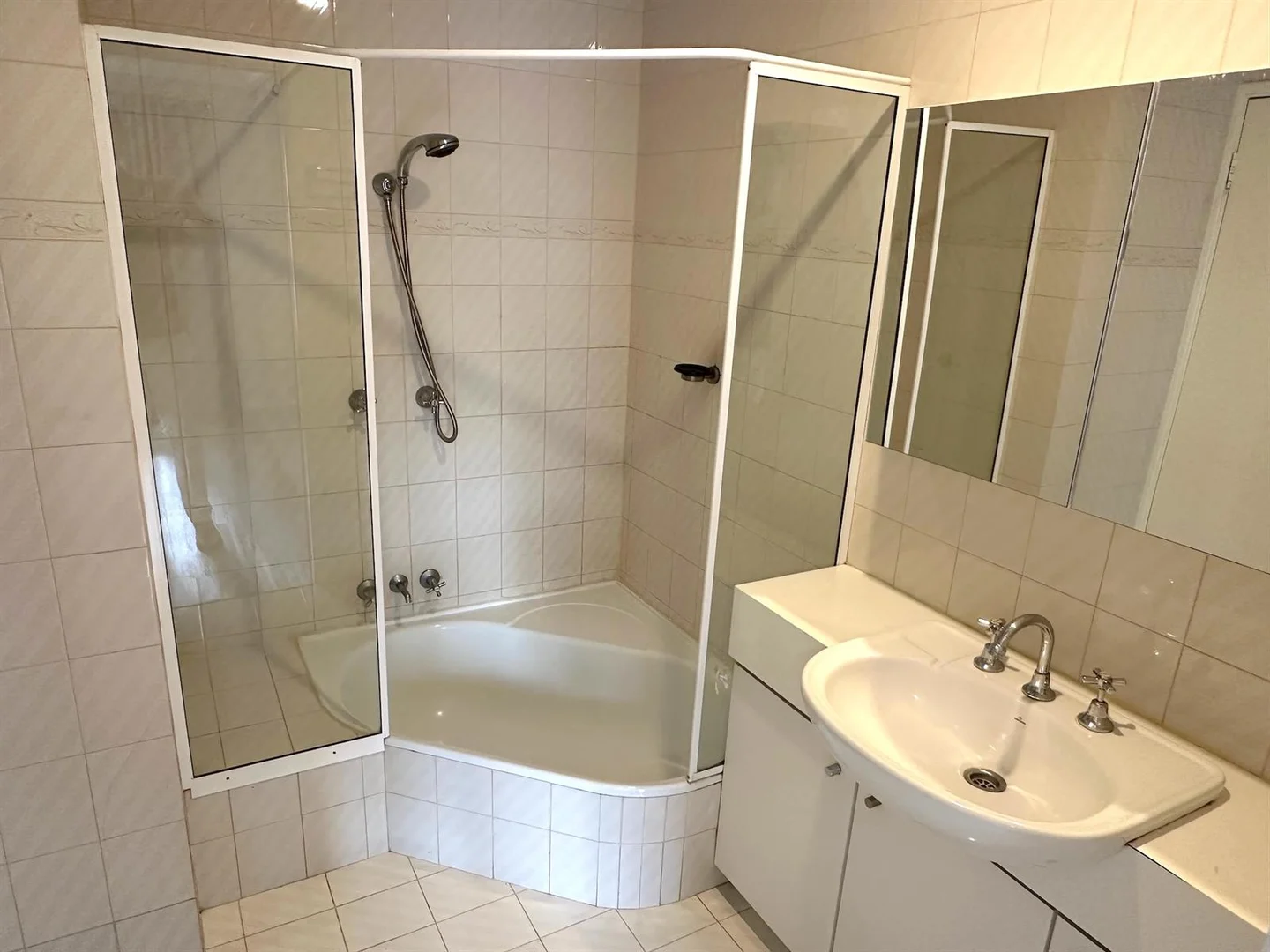 Additional image 11 of 3/77 Cambridge Street, West Leederville WA 6007