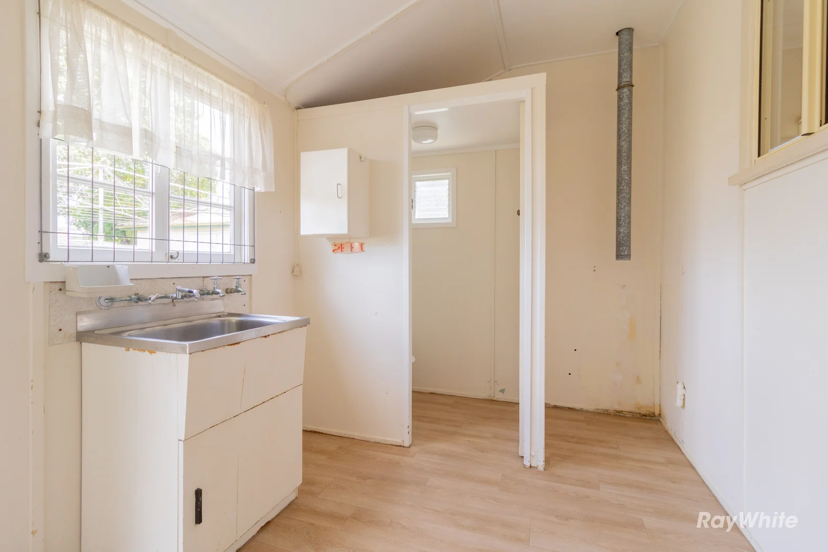 Additional image 12 of 8 Barnes Street, Svensson Heights QLD 4670