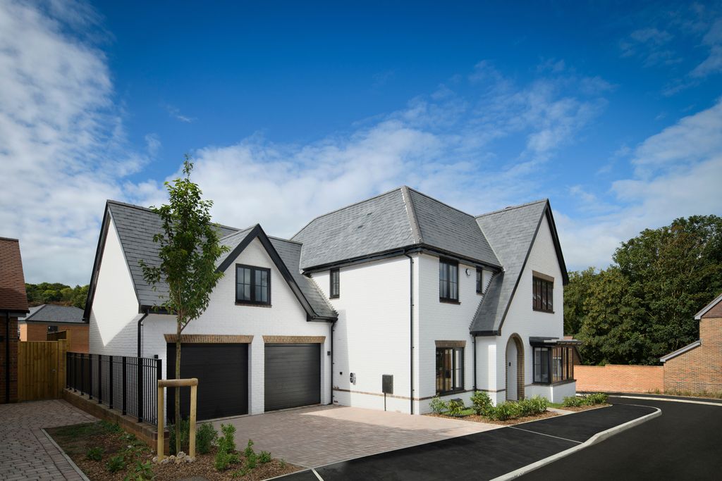Additional image 3 of 4 bed detached house to rentAllingham Place, Brighton BN2