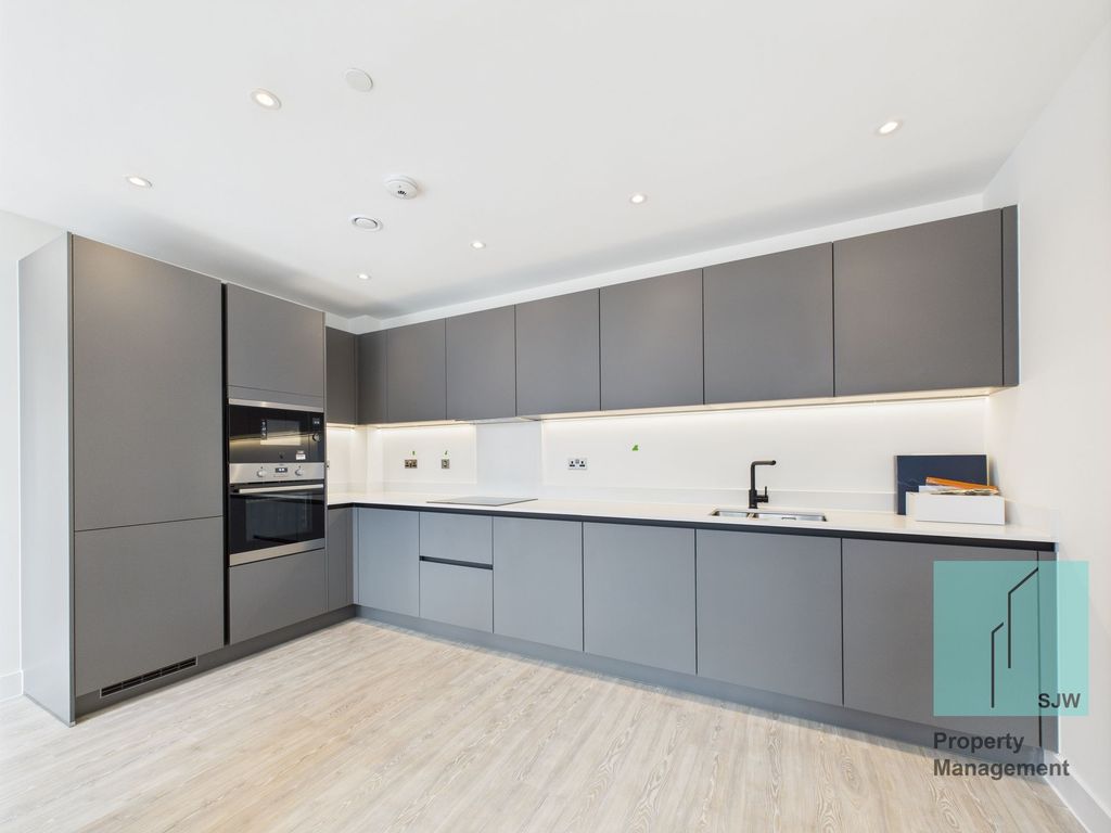 2 bed flat to rentAston Terrace, Cambridge CB3