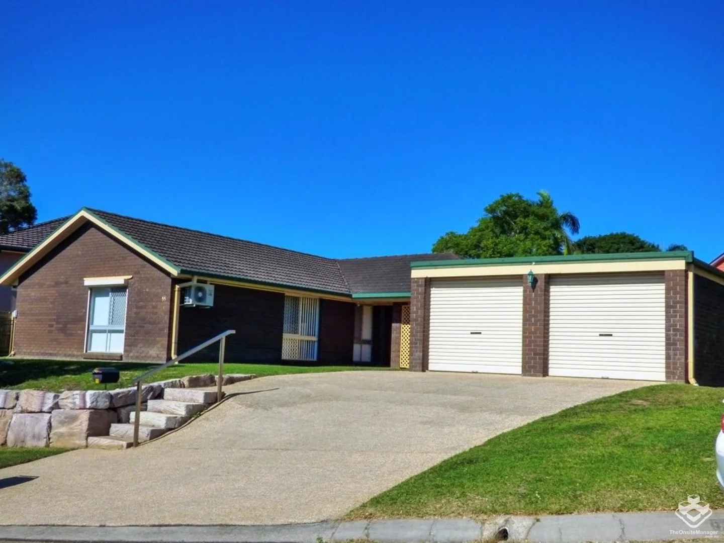 55 Banwell Crescent, Carindale QLD 4152
