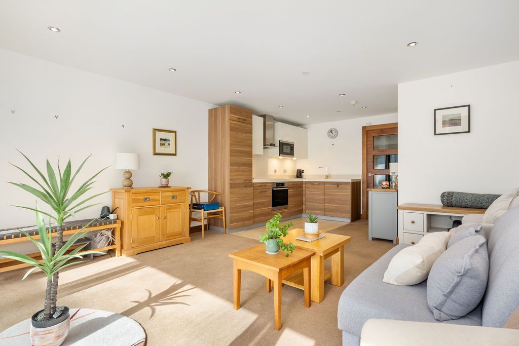 Additional image 8 of 1 bed flat for sale10 Quay West, Bridge Road, Douglas IM1