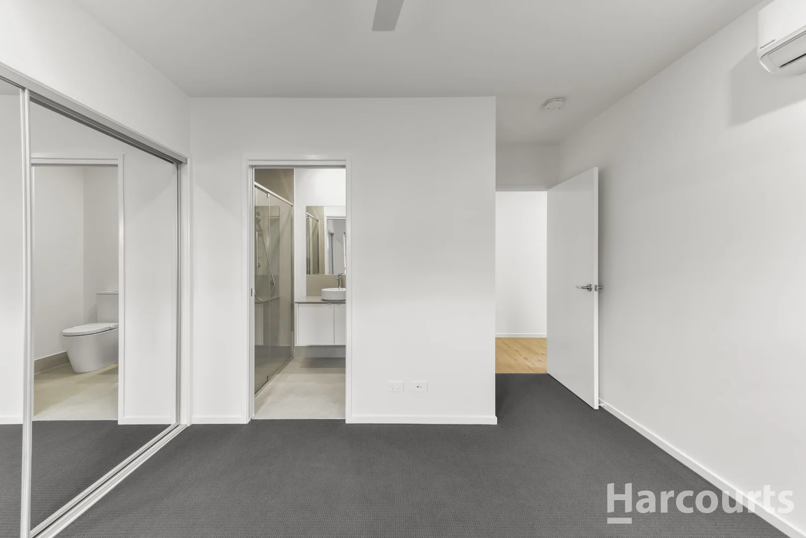 Additional image 11 of 2/12 Sarazen Street, Coral Cove QLD 4670