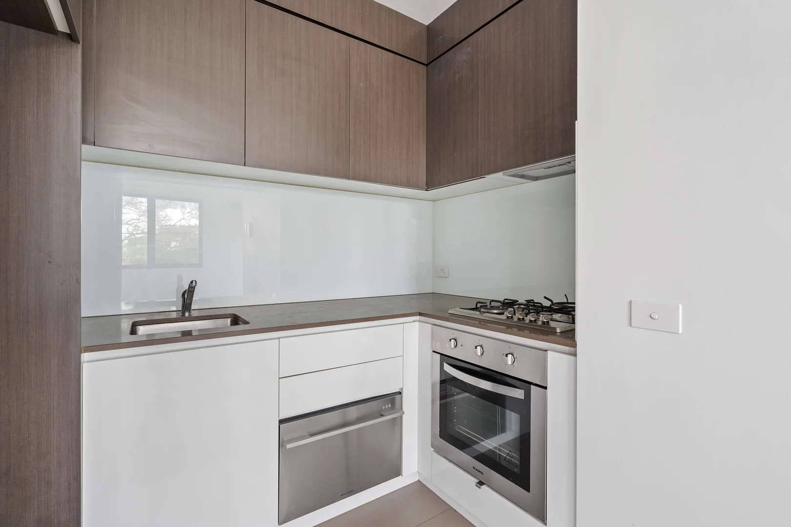 Additional image 2 of 4/502 Elgar Road, Box Hill North VIC 3129