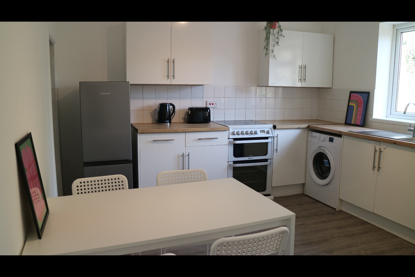 4 Bed Terraced House, Bellevue Road, BS5, N1 7GU