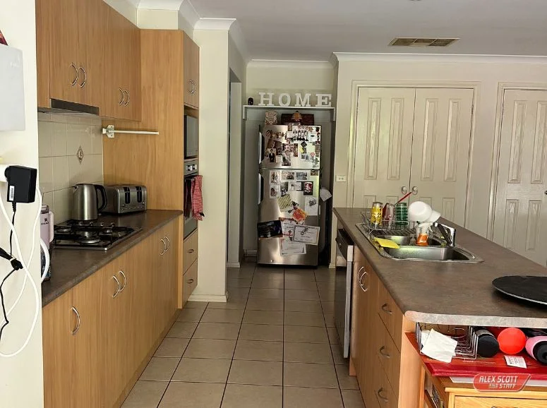 4 Parramatta Place, Berwick VIC 3806 photo 4