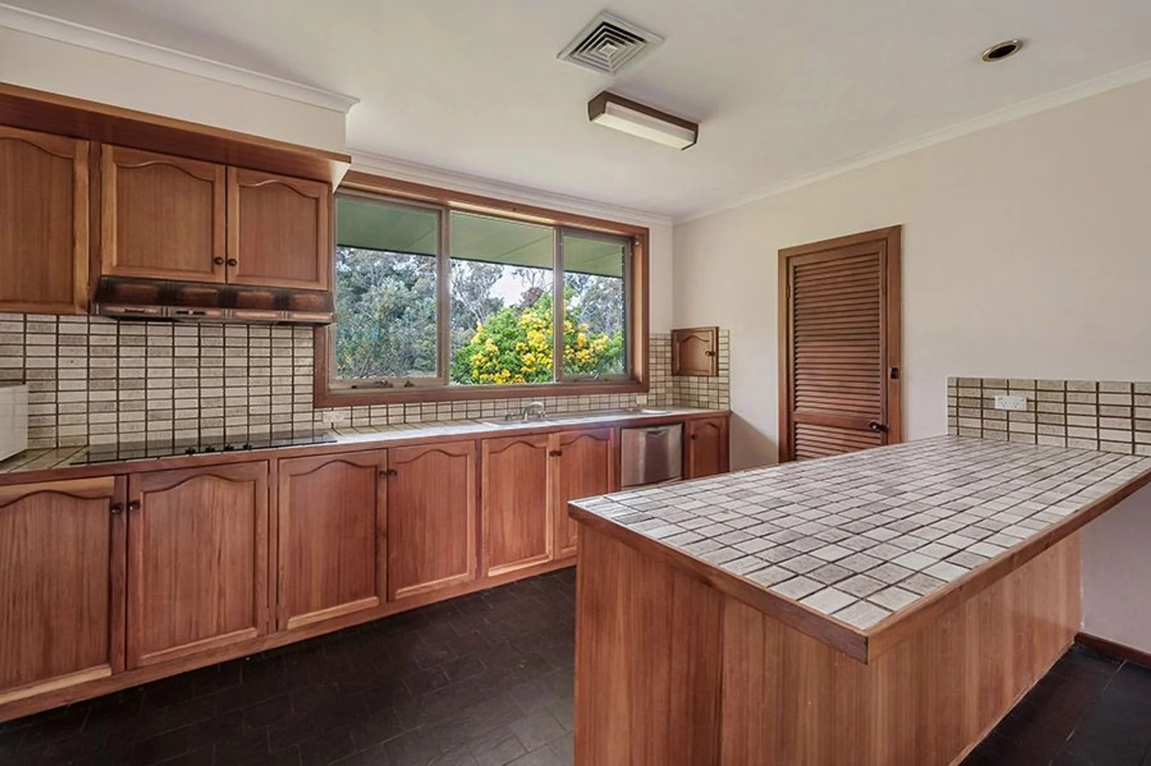 Additional image 2 of 45 Parkland Crescent, Mickleham VIC 3064