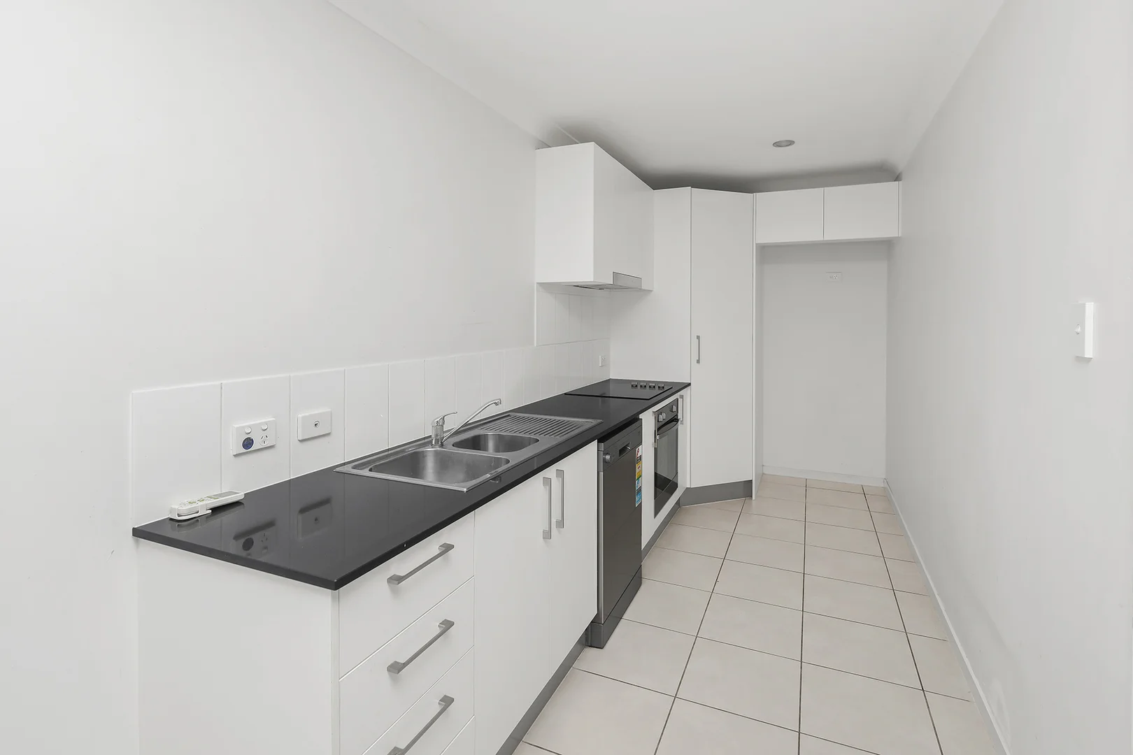 Additional image 2 of 2/16 Pendragon Street, Raceview QLD 4305