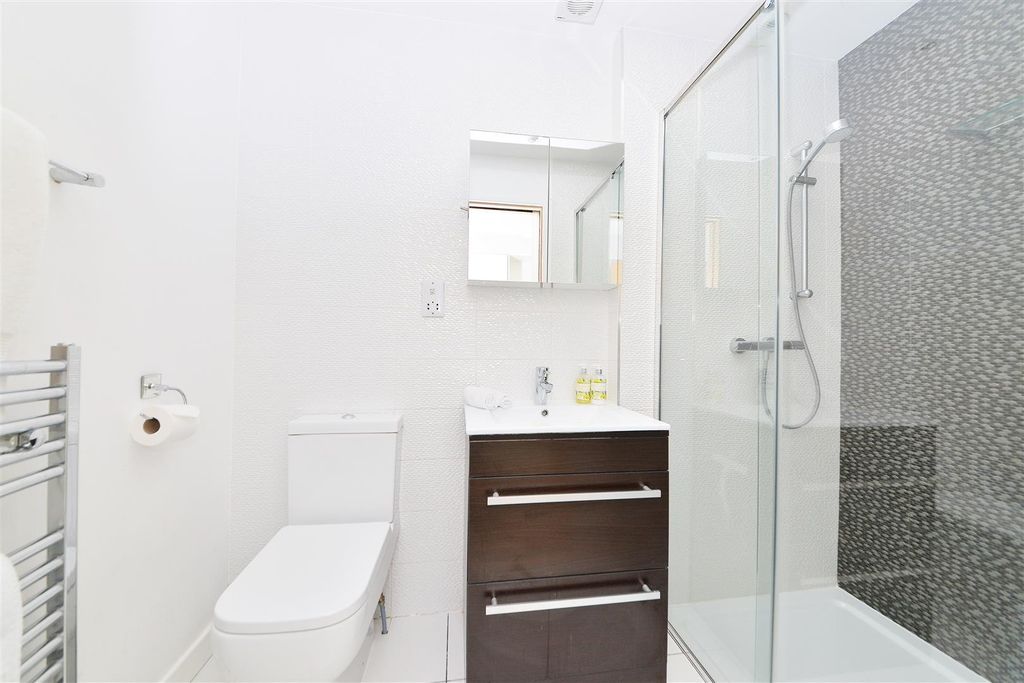 Additional image 18 of 3 bed detached house to rentHenley Road, Ullenhall, Henley-In-Arden B95