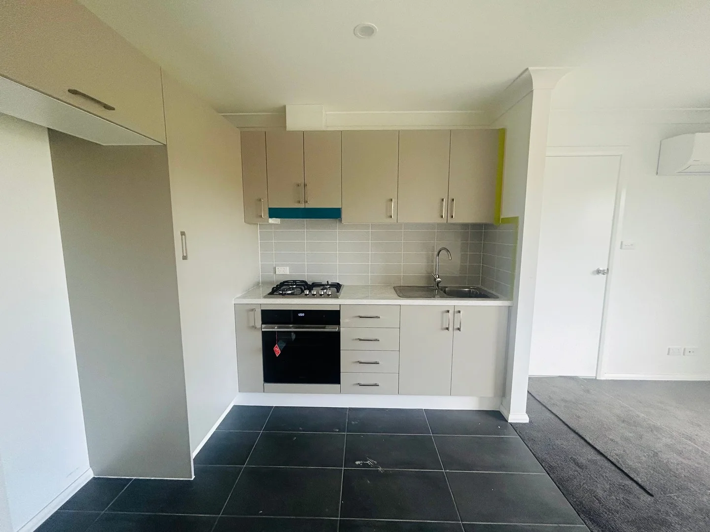 2/2 Niagara Street, Armidale NSW 2350