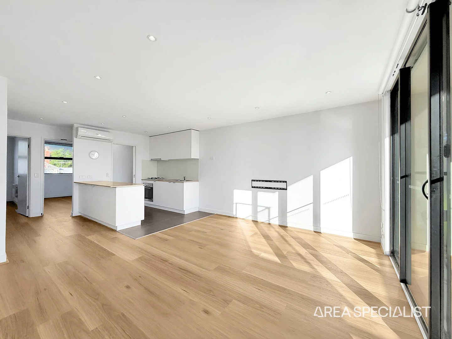 Additional image 4 of 10/219 Watton Street, Werribee VIC 3030