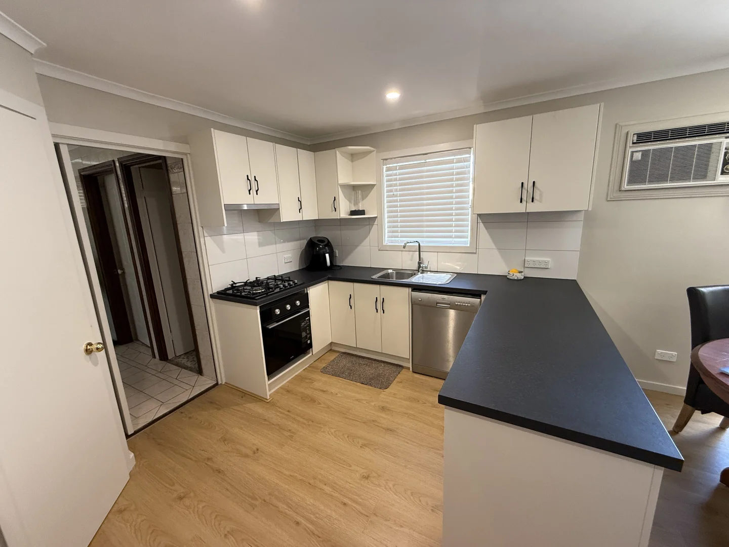 4 Broster Crescent, Davoren Park SA 5113 photo 2