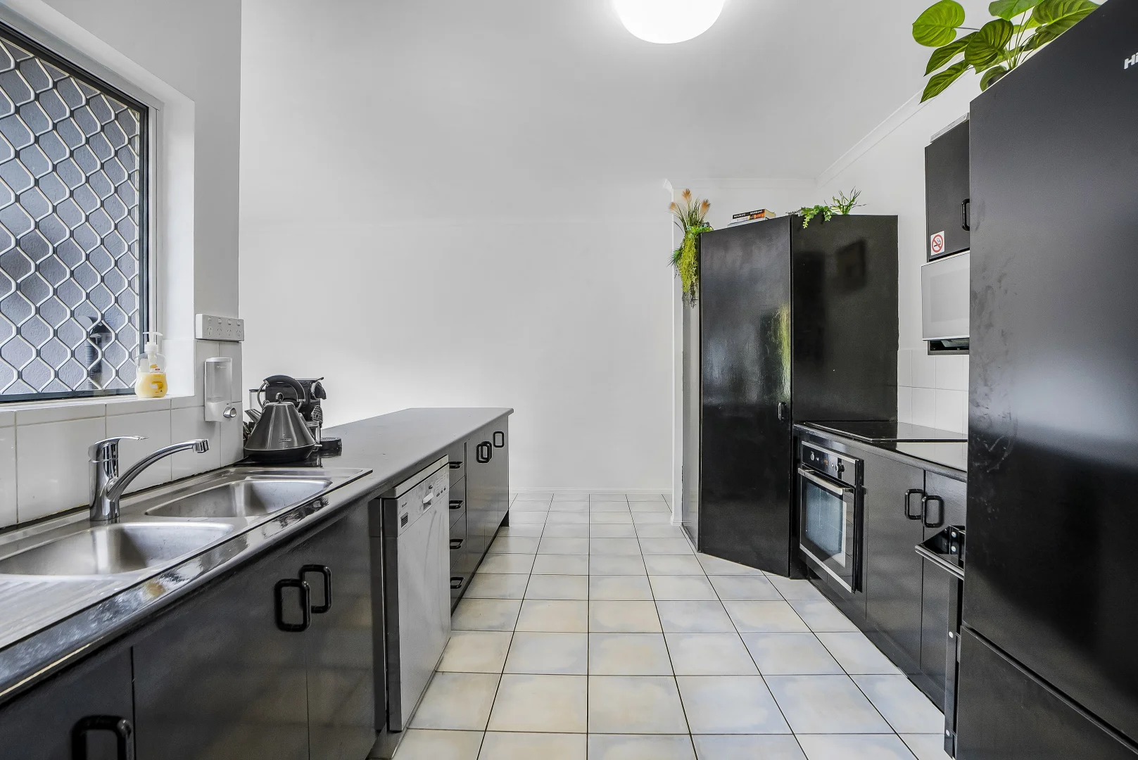 Additional image 9 of 19 Thais Street, Palm Cove QLD 4879