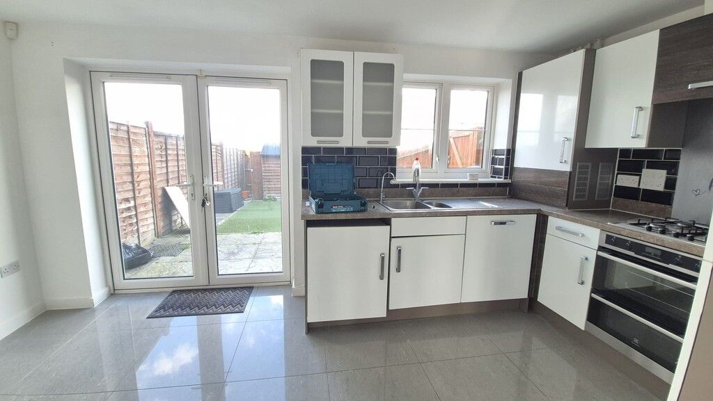 Additional image 12 of 3 bed end terrace house to rentHalcrow Avenue, Dartford DA1
