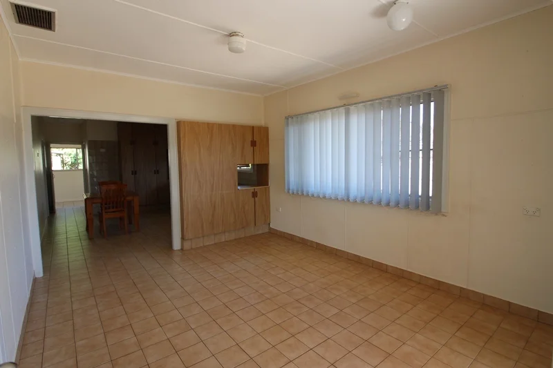 Additional image 2 of 76 Carbine Avenue, Mount Isa QLD 4825