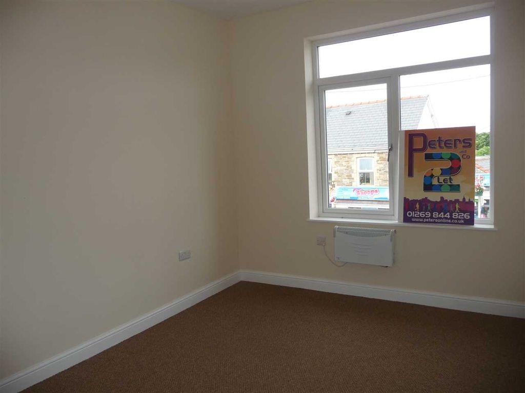 Additional image 5 of 2 bed flat to rentLlandeilo Road, Cross Hands, Llanelli SA14