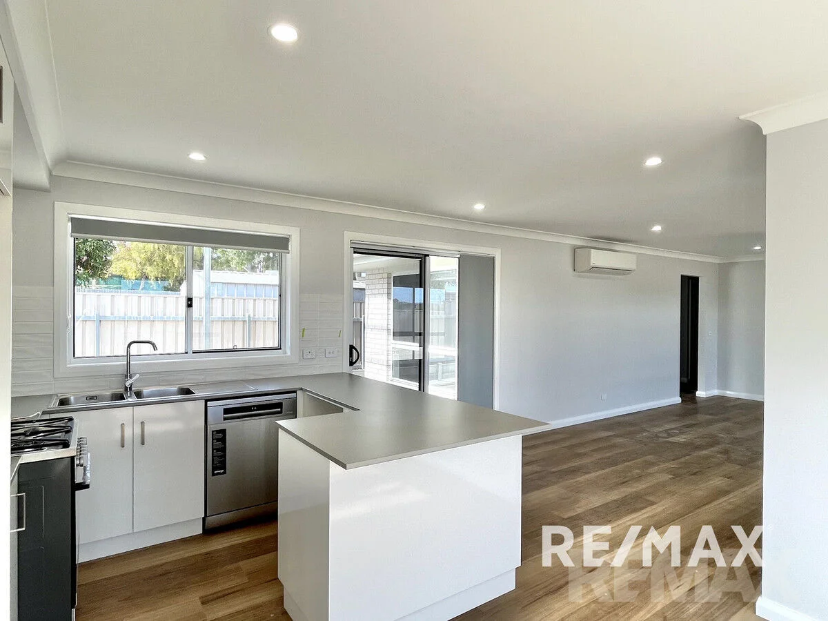 Additional image 4 of 98A Allonby Avenue, Forest Hill NSW 2651