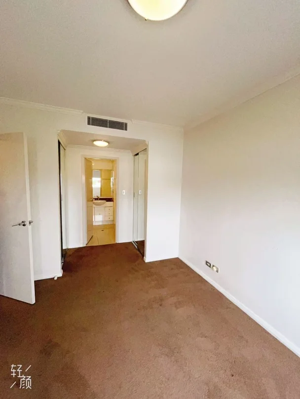 WeChat: KRL119 L7/ 788 Bourke St, Waterloo NSW 2017