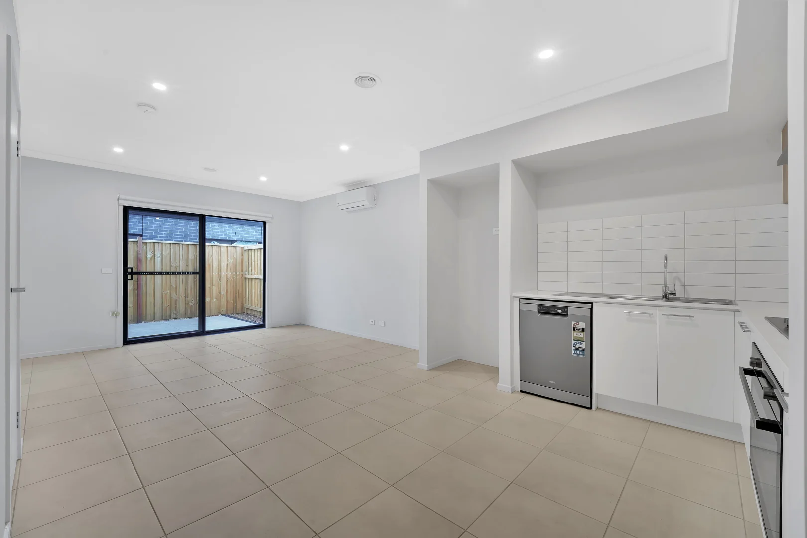 Additional image 5 of 6 Trieste Crescent, Deanside VIC 3336