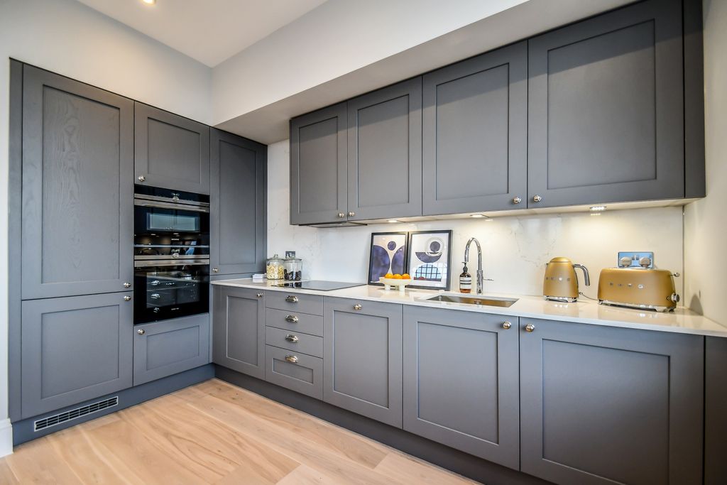 Additional image 3 of 2 bed flat to rentThe Grand Apartments SS9