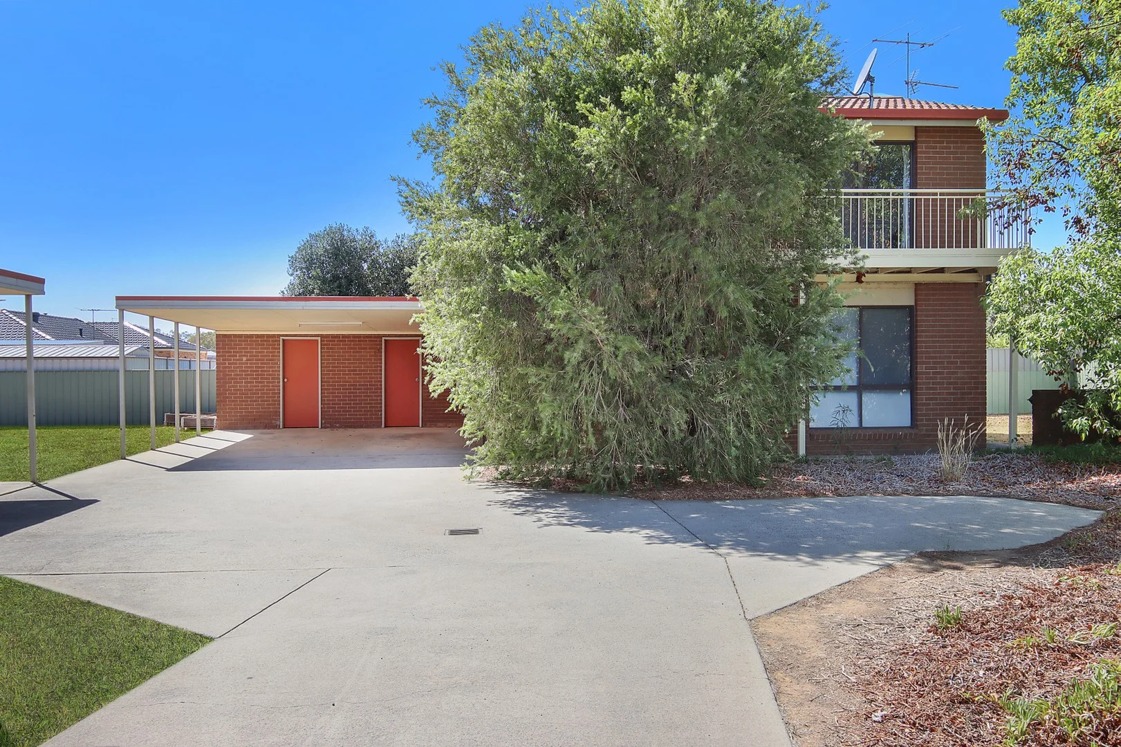 2/4 Sunnyside Crescent, Walla Walla NSW 2659