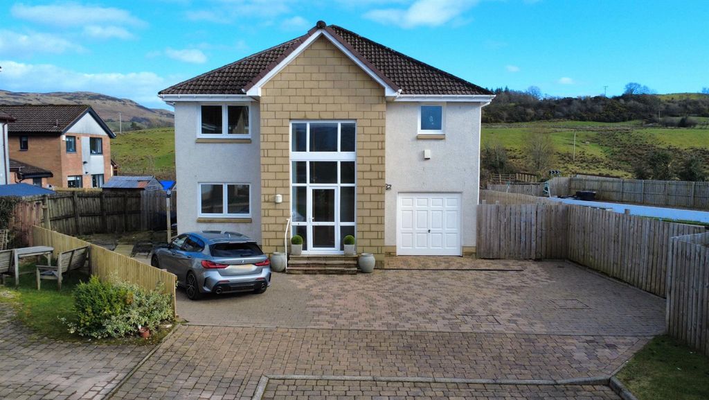 5 bed detached house for saleMillhouse Road, Millhouse Gate, Inverkip PA16