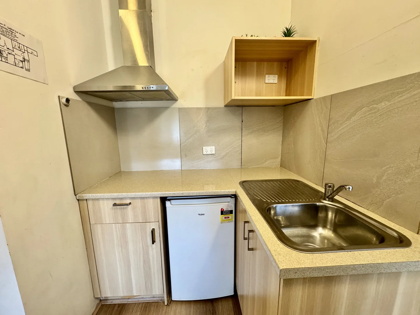 Additional image 8 of 28 Tattenham St, Caulfield East VIC 3145