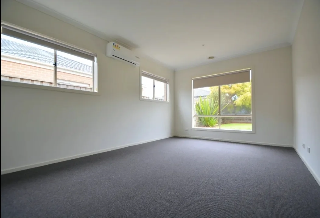 8 Fortitude Avenue, Beveridge VIC 3753 photo 4