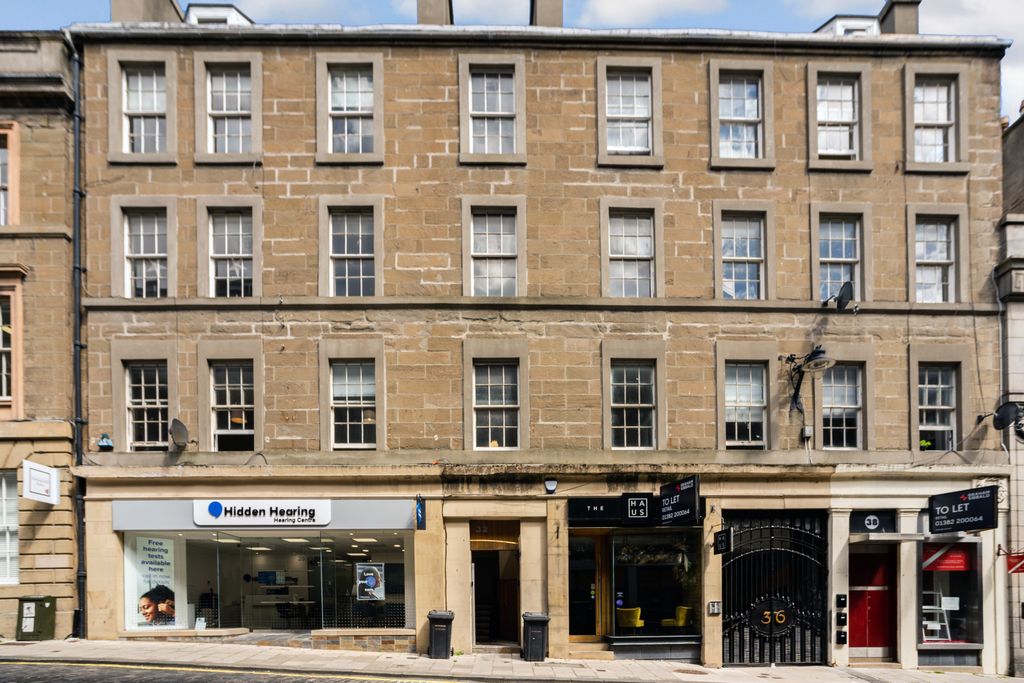 3 bed flat to rentCastle Street, Dundee DD1