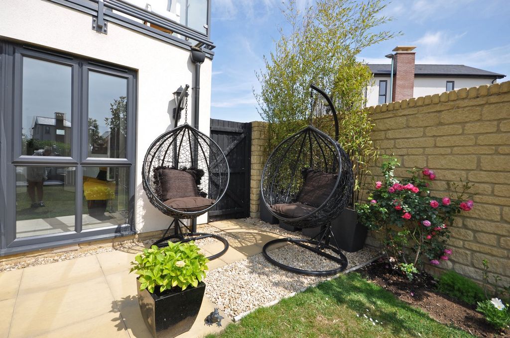 Additional image 2 of 4 bed semi-detached house to rentClover Drive, Cheltenham GL52