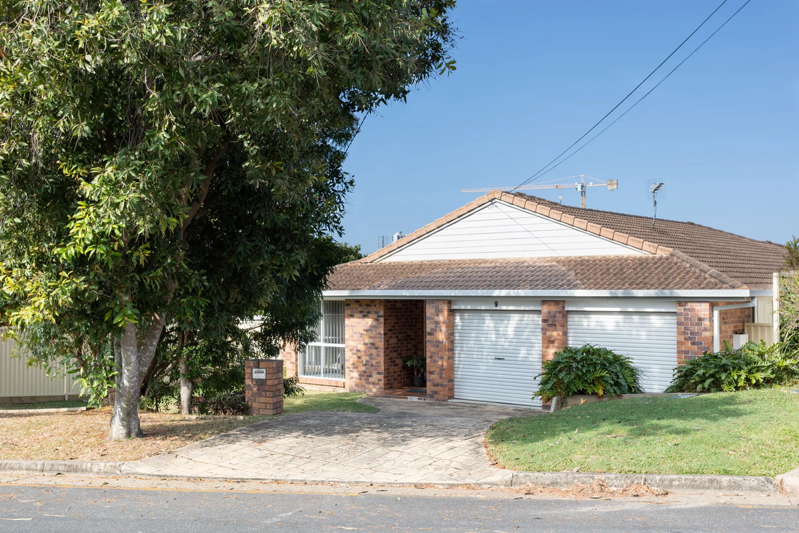9 Salmon Street, Southport QLD 4215