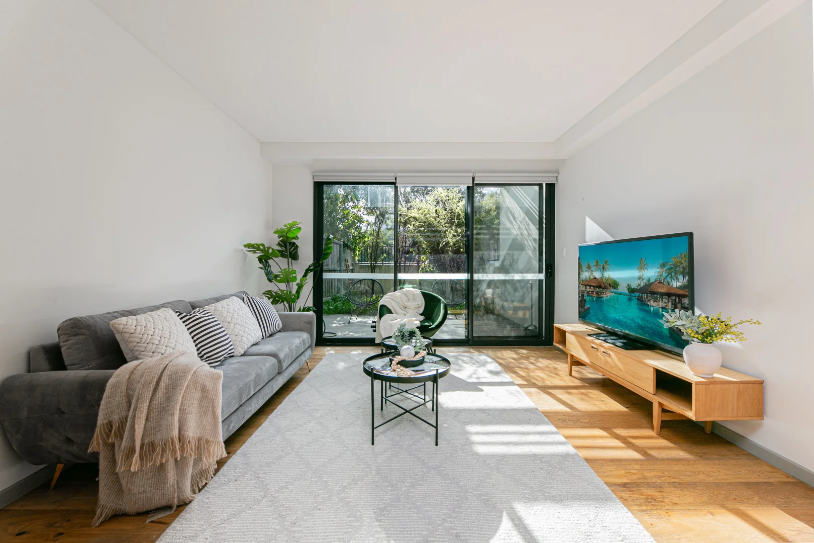 Additional image 3 of 109/233-235 Botany Road, Waterloo NSW 2017