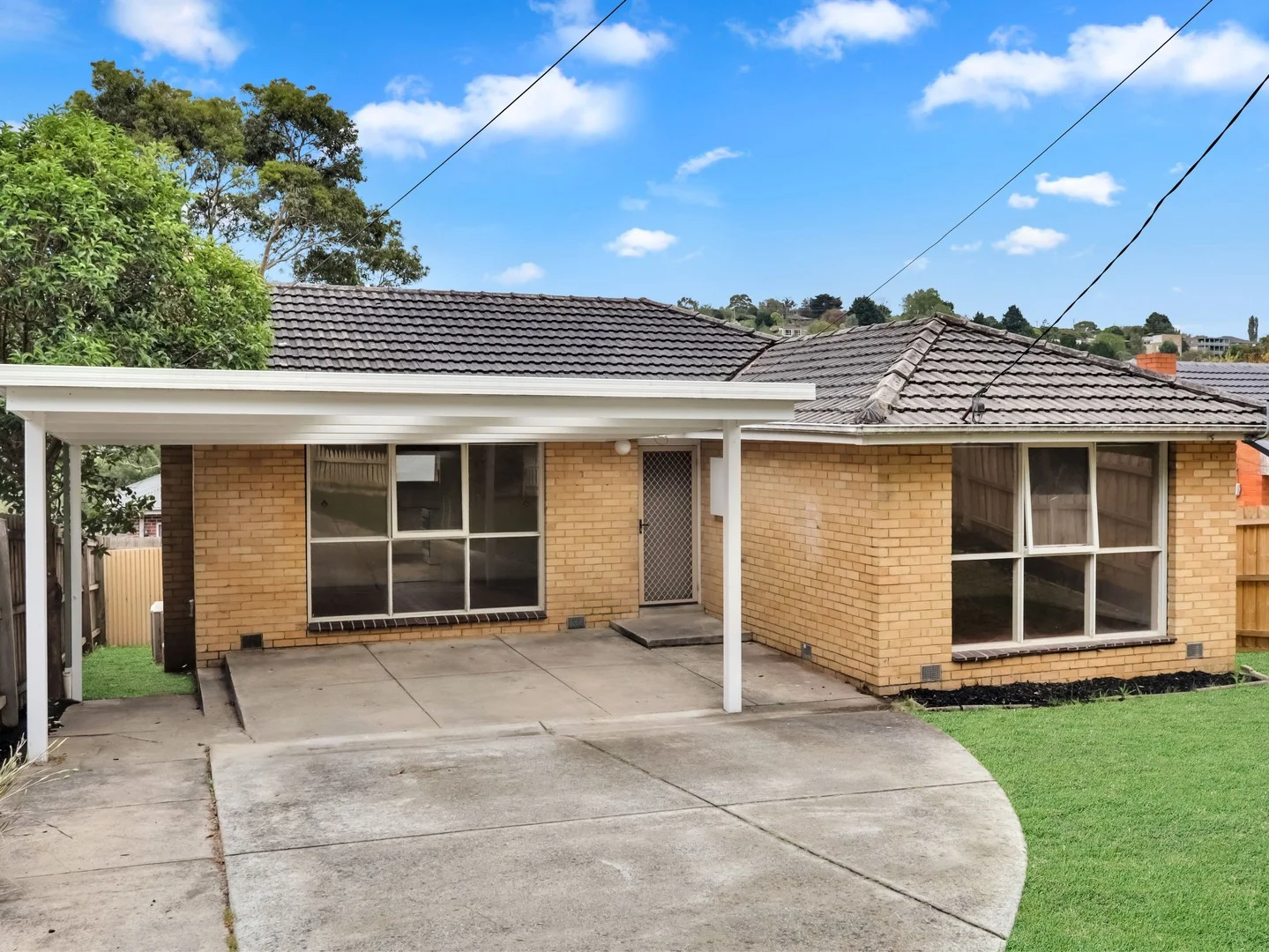 321 Hull Road, Mooroolbark VIC 3138