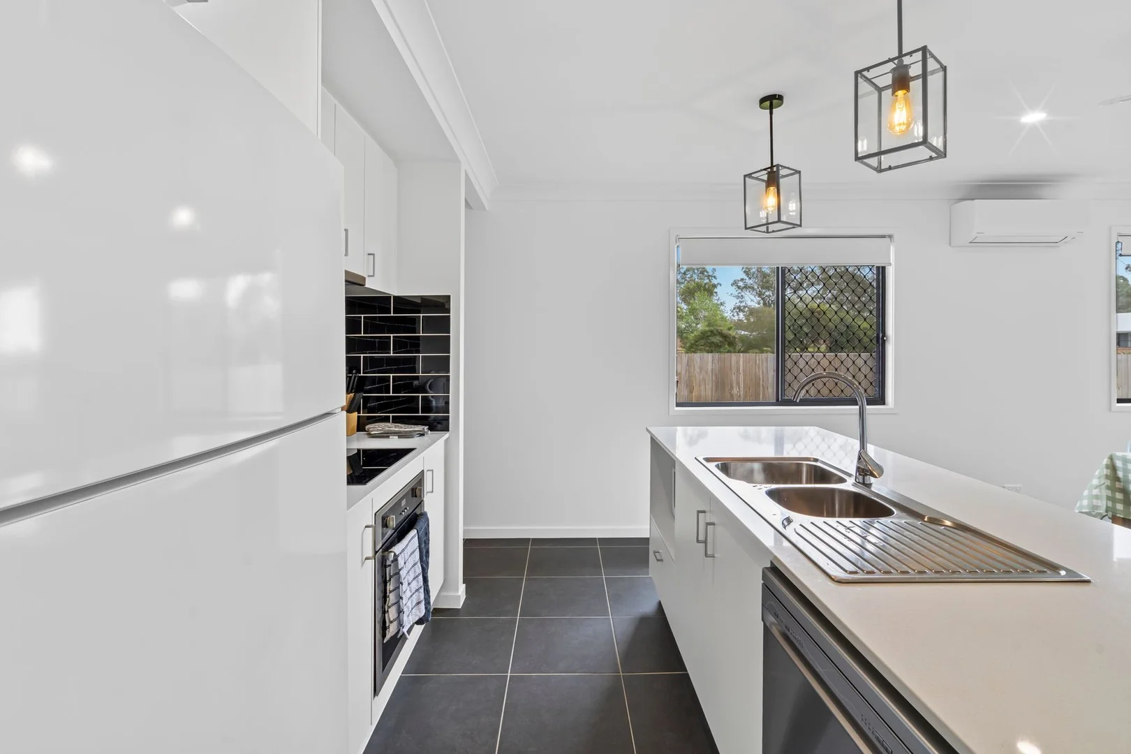 32 Manuka Road, Logan Village QLD 4207