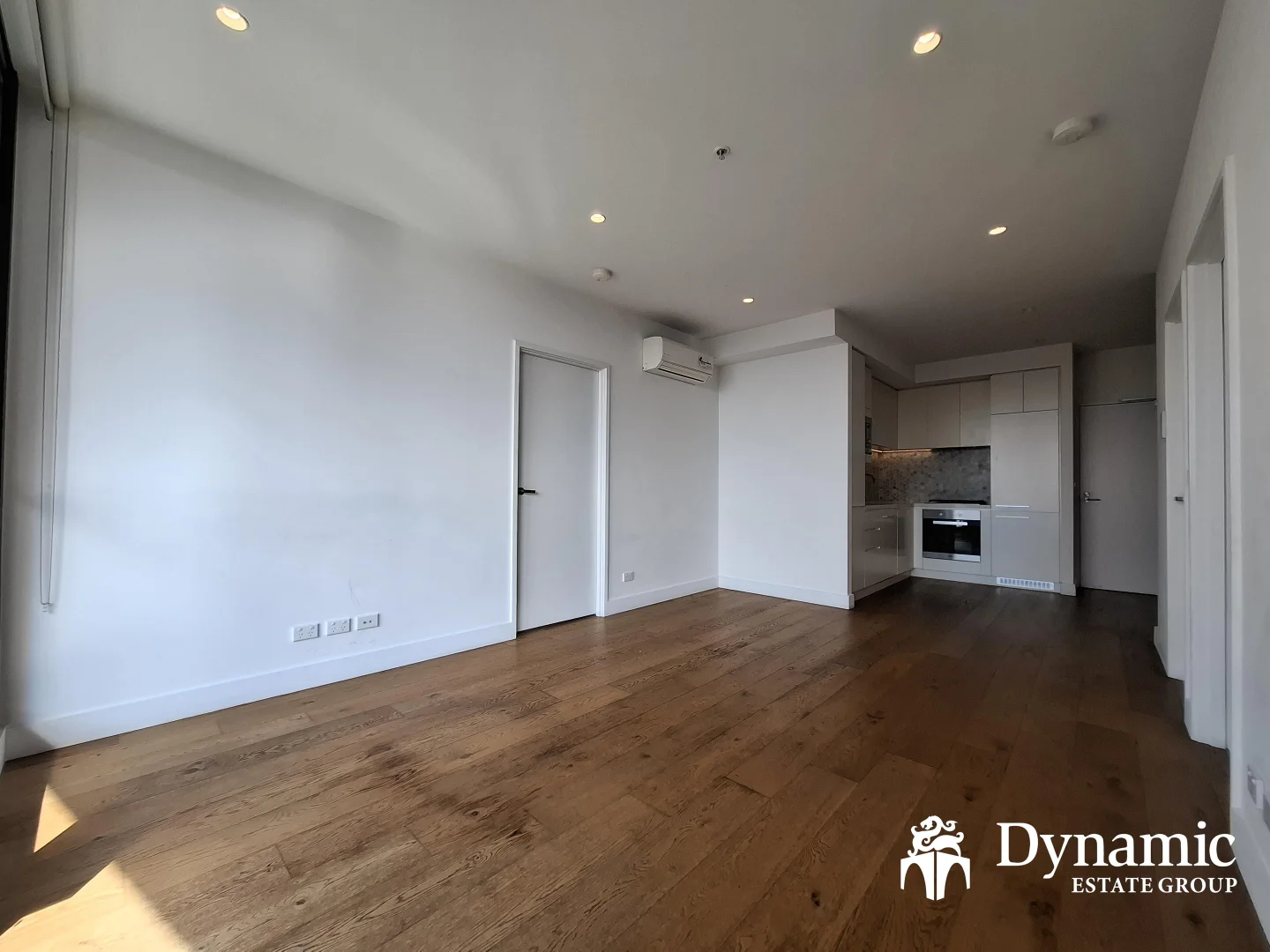 Additional image 2 of 2215/850 Whitehorse Road, Box Hill VIC 3128