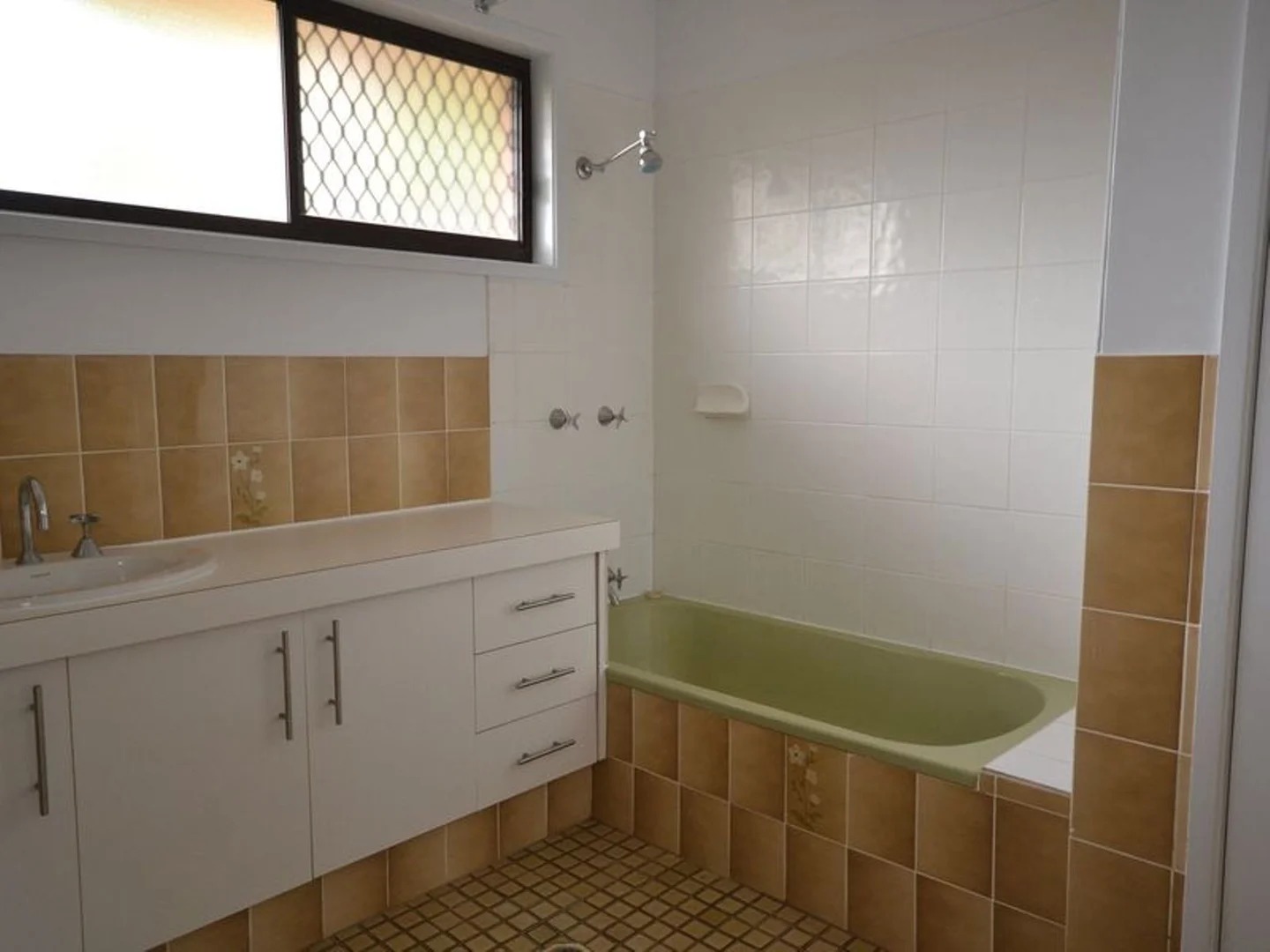 Additional image 10 of 28 Dowling Drive, Southport QLD 4215