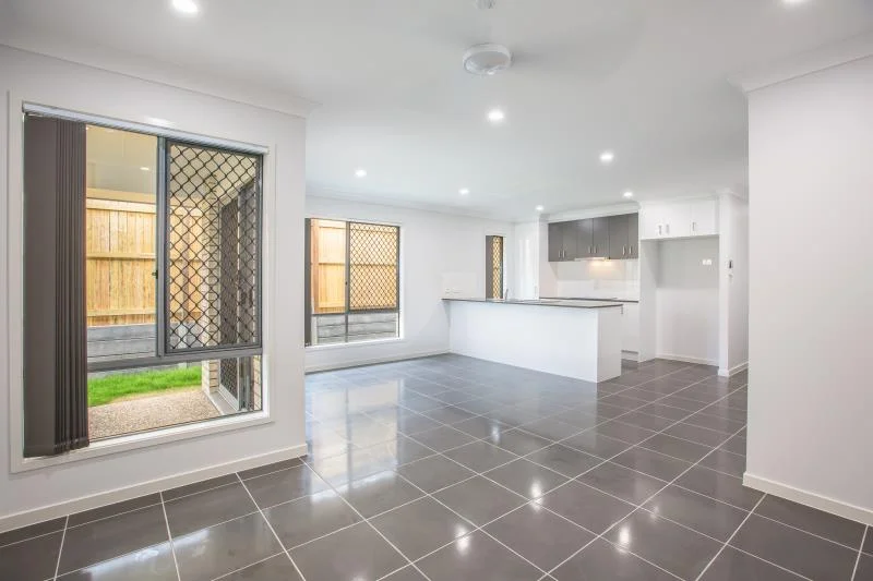 Additional image 2 of 34 Woodline Drive, Spring Mountain QLD 4300