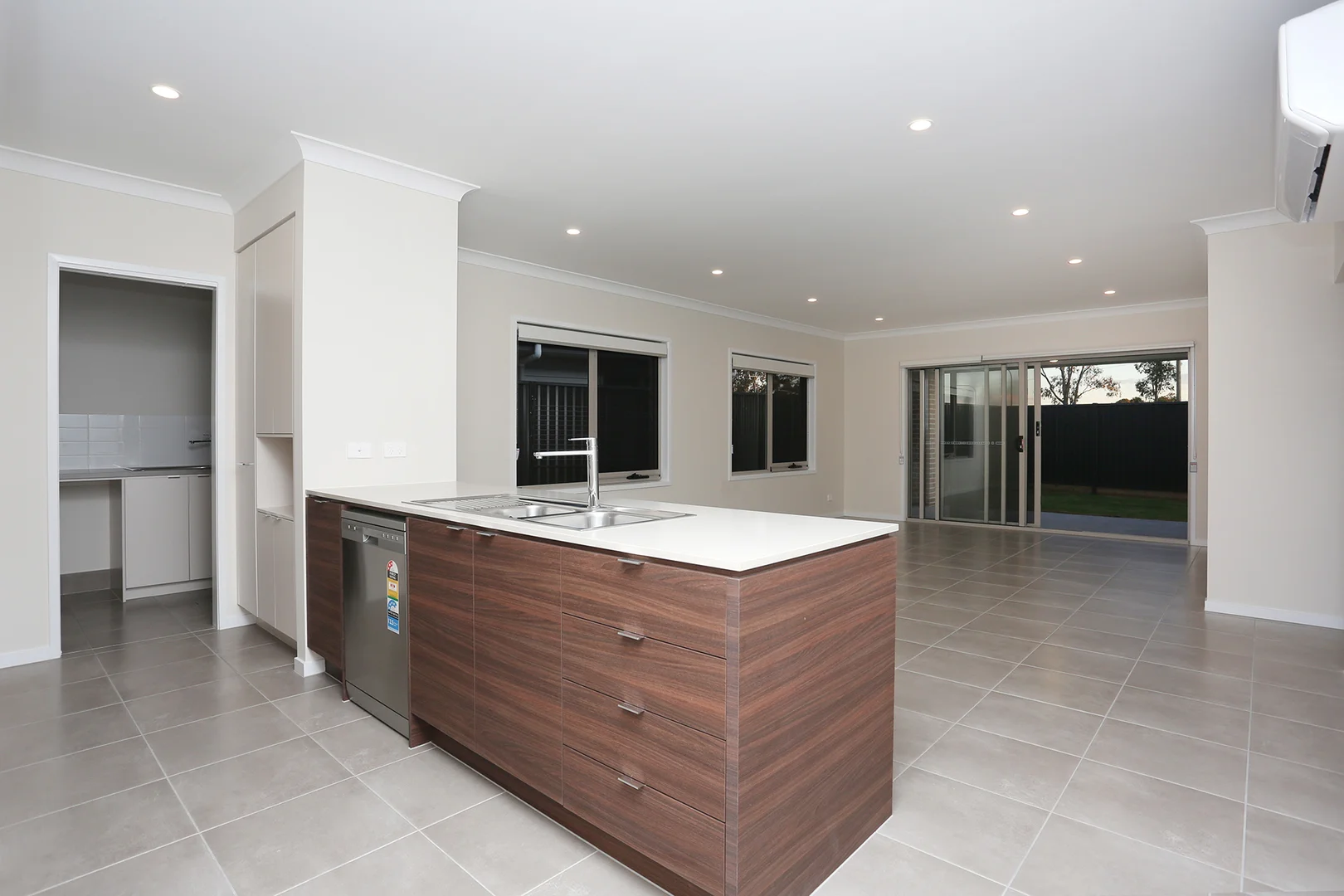Additional image 2 of 48 Cooper Crescent, Jimboomba QLD 4280