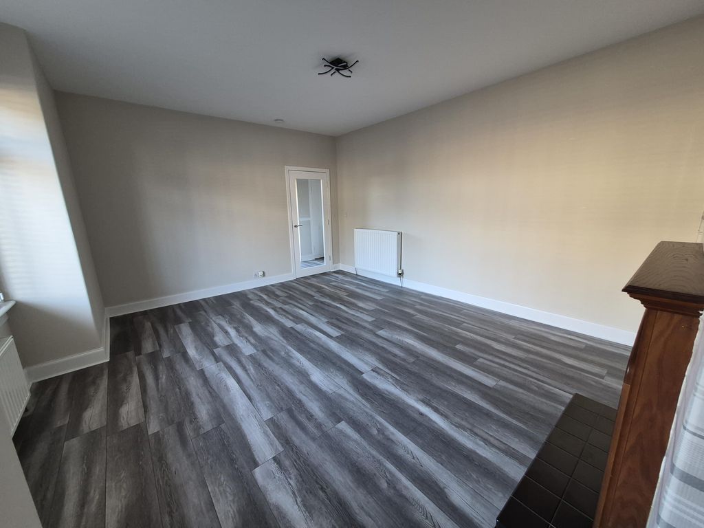 Additional image 3 of 2 bed flat to rent76 Roxburgh Street, Grangemouth FK3