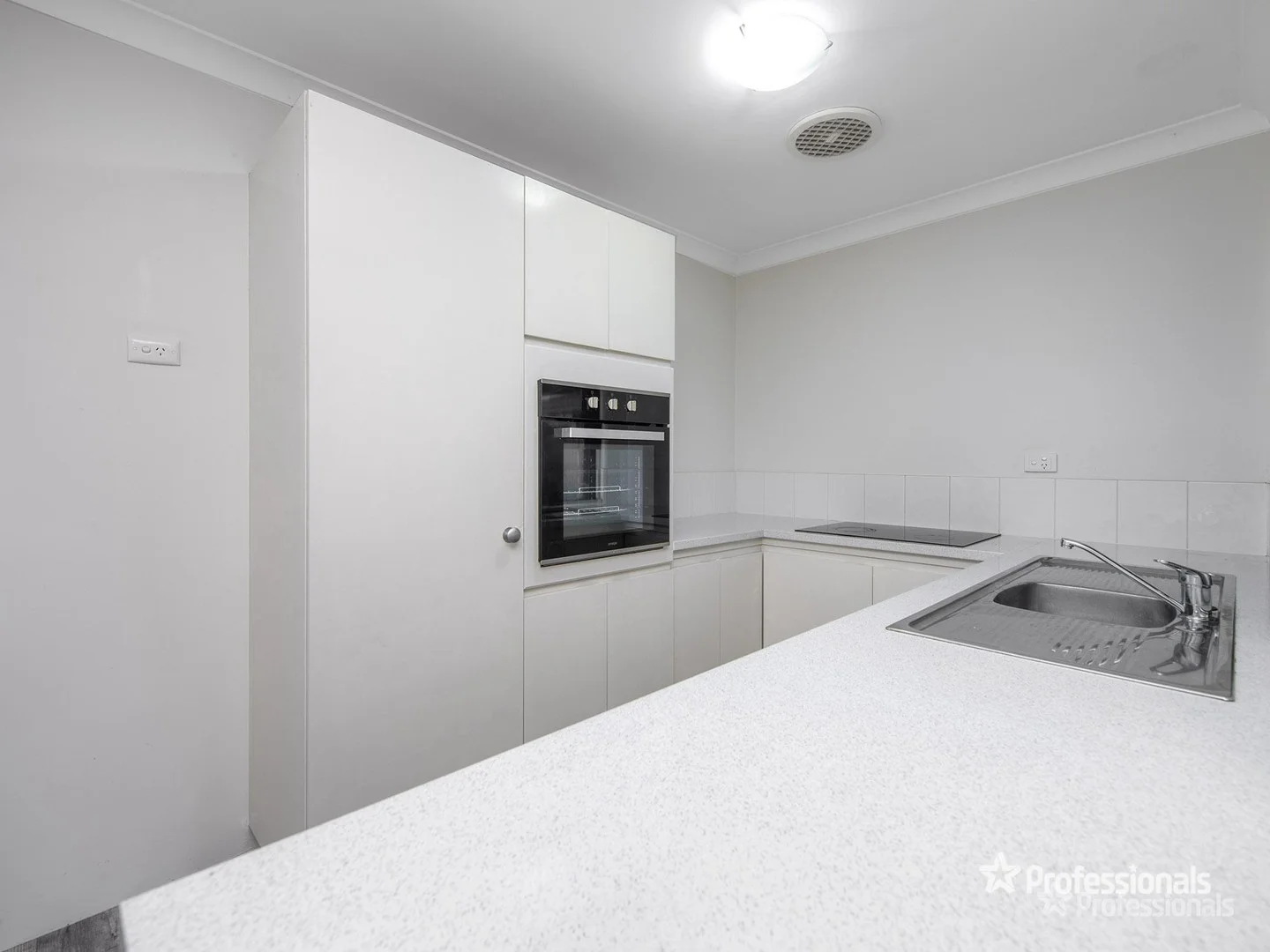 15 Kidbrooke Way, Kingsley WA 6026