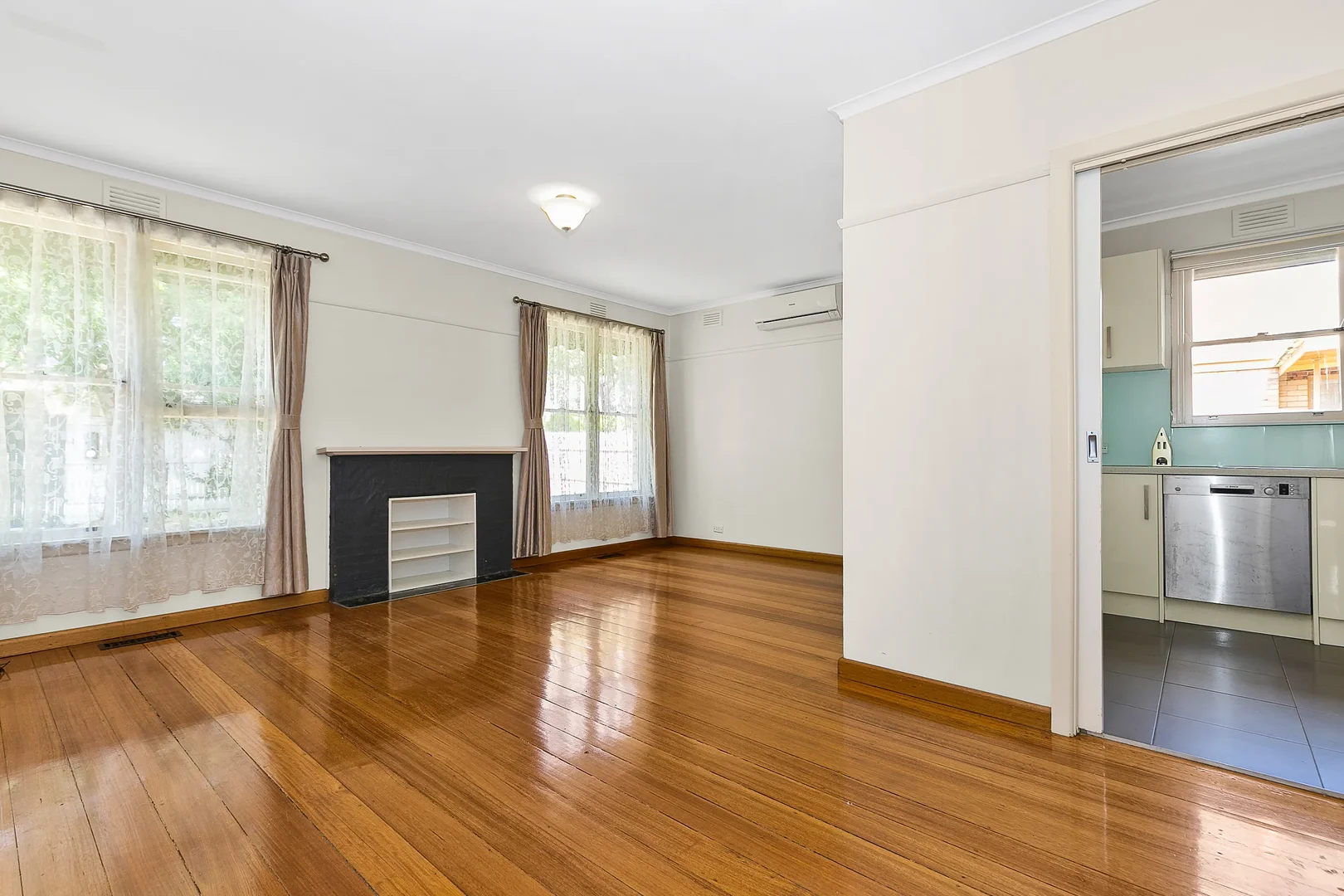 Additional image 2 of 49 Parkmore Road, Forest Hill VIC 3131