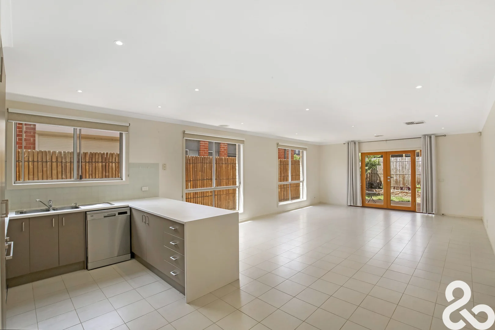 Additional image 3 of 5 Freshwater Way, South Morang VIC 3752