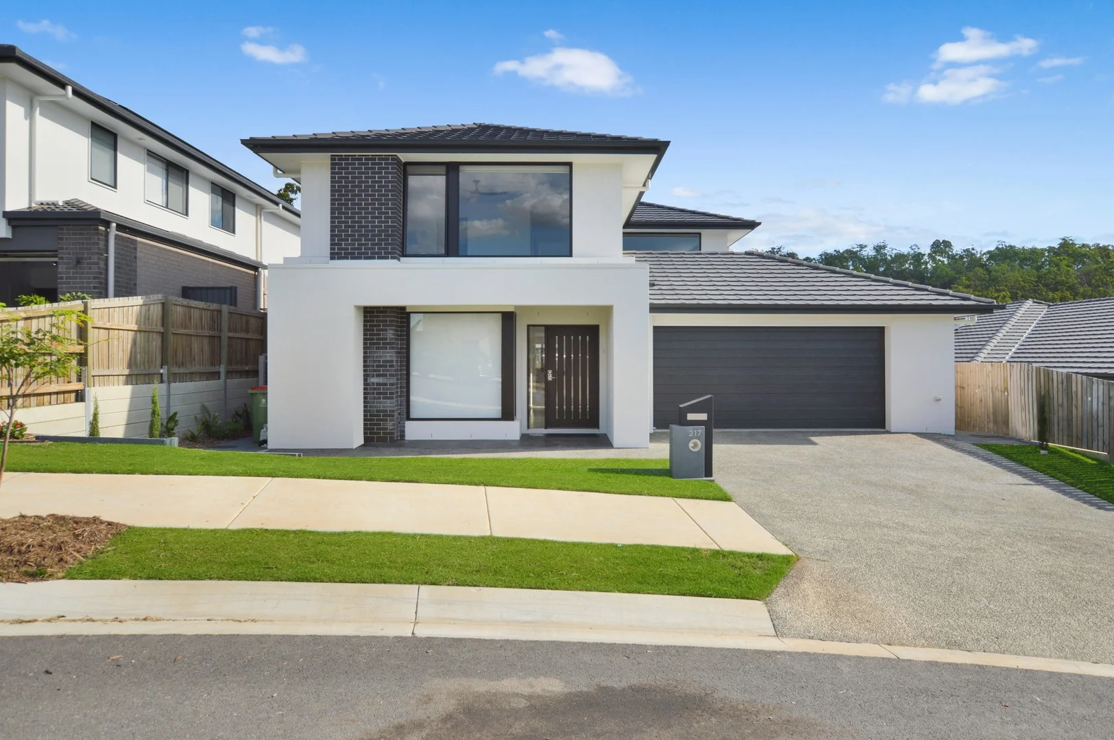 217 Dublin Avenue, Spring Mountain QLD 4300