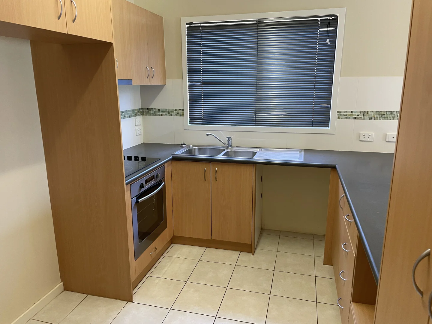 4 Burt Close, Onslow WA 6710 photo 3
