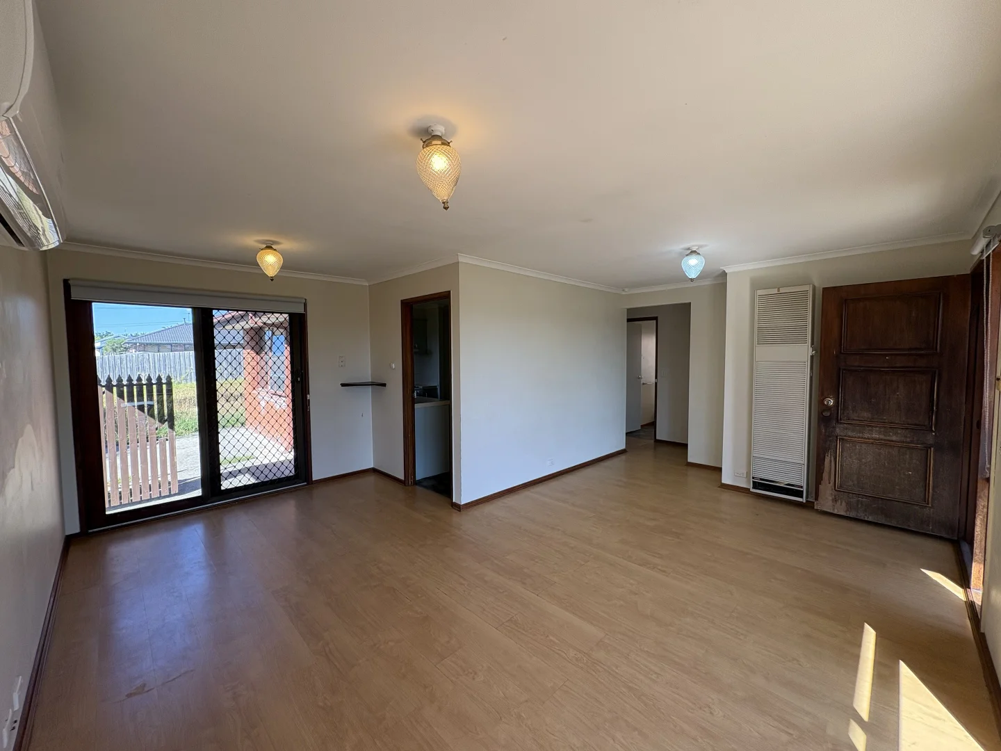 6 Melissa Court, Hampton Park VIC 3976 photo 3