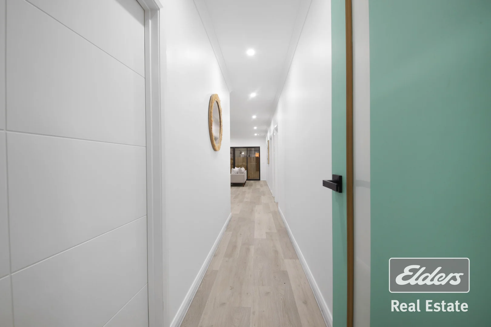 Additional image 3 of 40 Palmdale Crescent, Mambourin VIC 3024