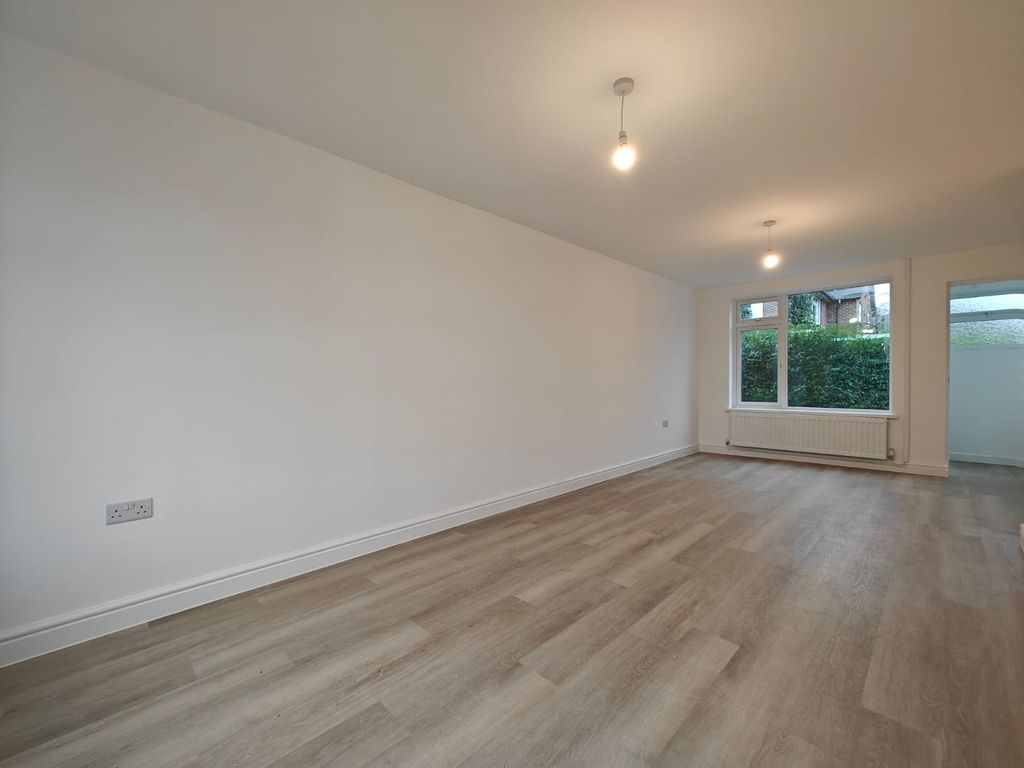 Additional image 7 of 3 bed end terrace house to rentRibble Square, Bettws NP20