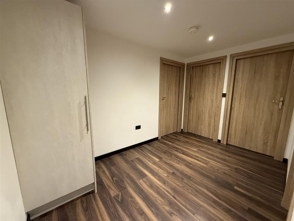 Additional image 5 of 2 bed flat to rentCooper House, Silvester Street, Hull HU1