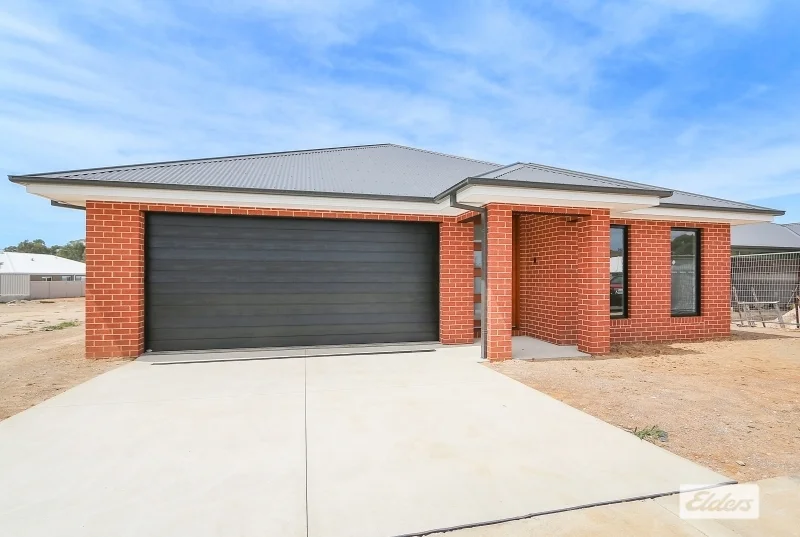 76 Bremer Avenue, Leneva VIC 3691