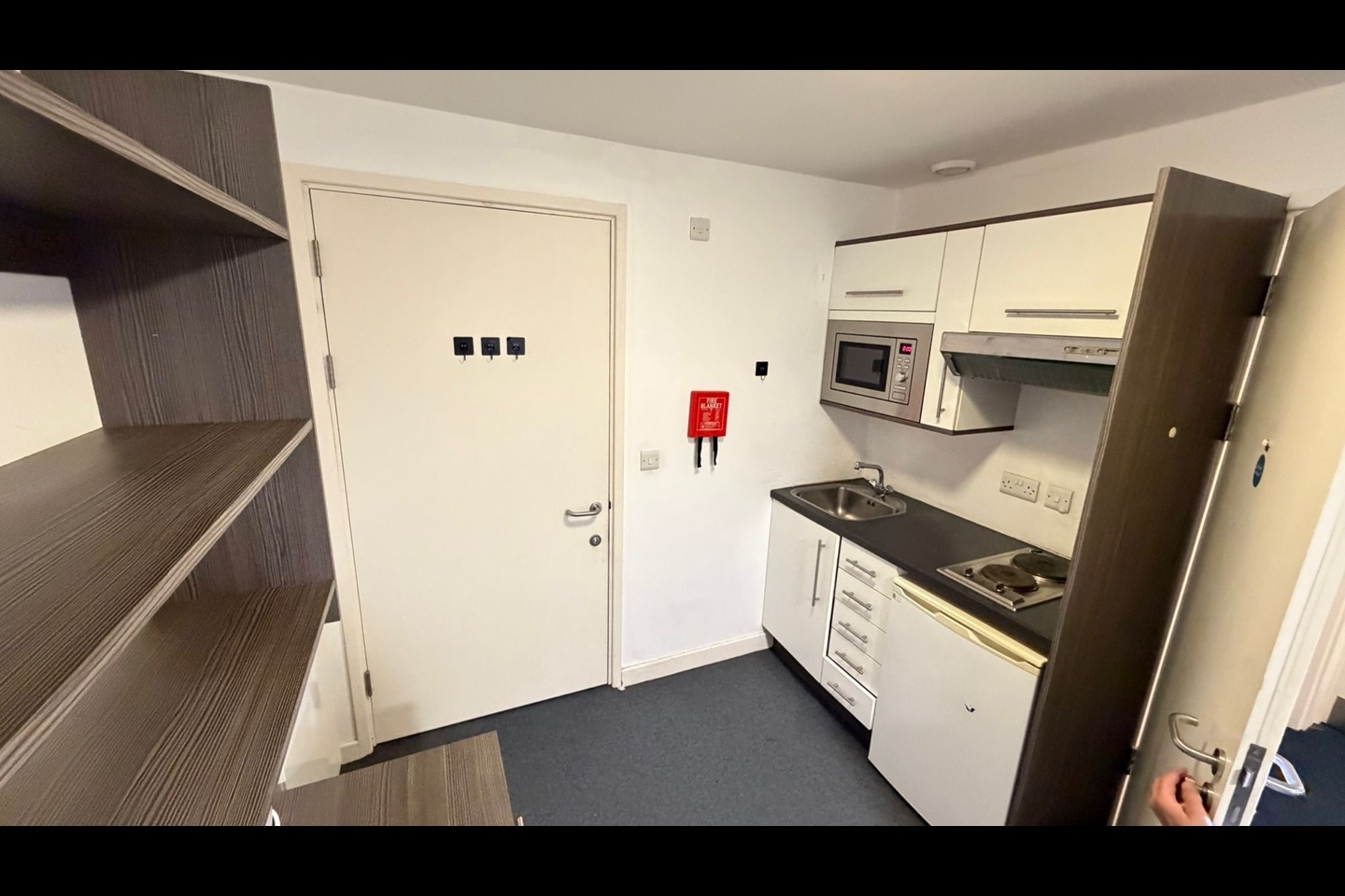 Studio Flat, Pearl Works, S1, N1 7GU photo 3